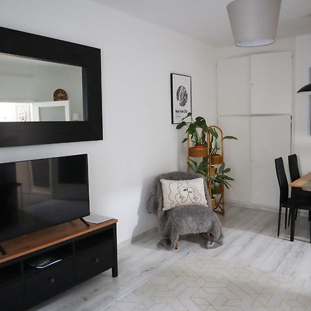 If-Ju-Lak Apartment Kaposvar Ngoại thất bức ảnh